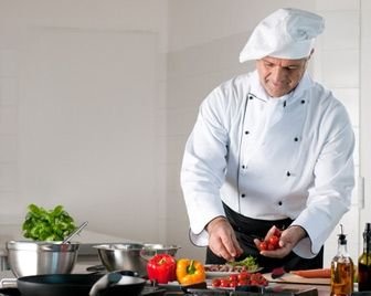 На премии Best Chef Awards 2019 огласили имена 100 лучших шеф-поваров мира