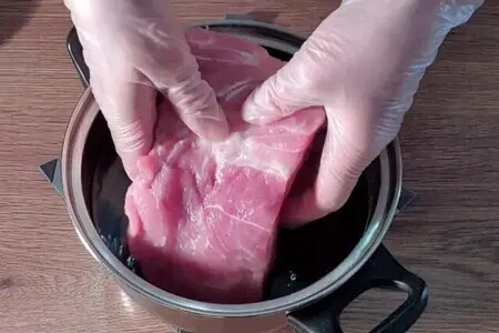 Фото: Мясная нарезка на праздничный стол: шаг 1